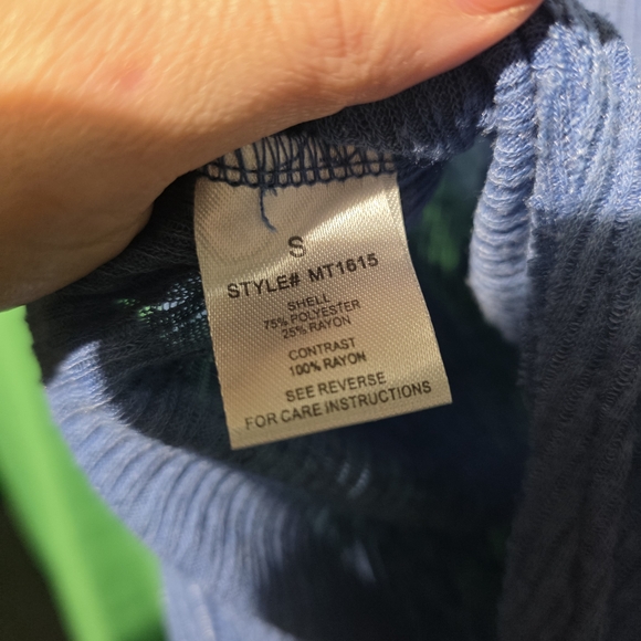 Oli & Hali EUC Ruched Gray Button-Up Top Oversized Small PTP 26 - Picture 4 of 4